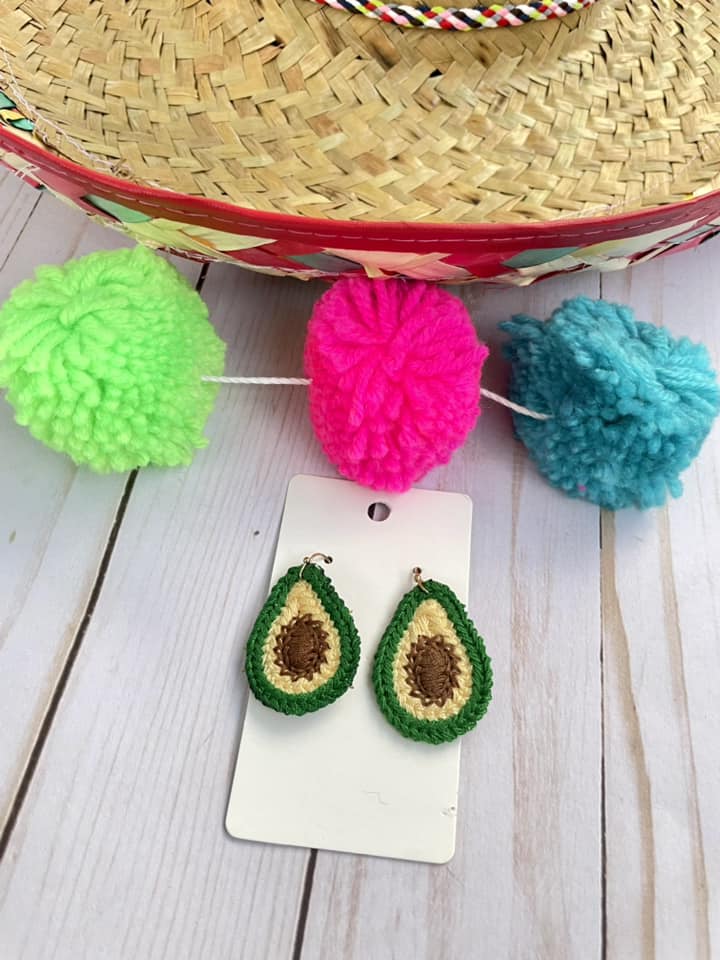 Avocado earrings