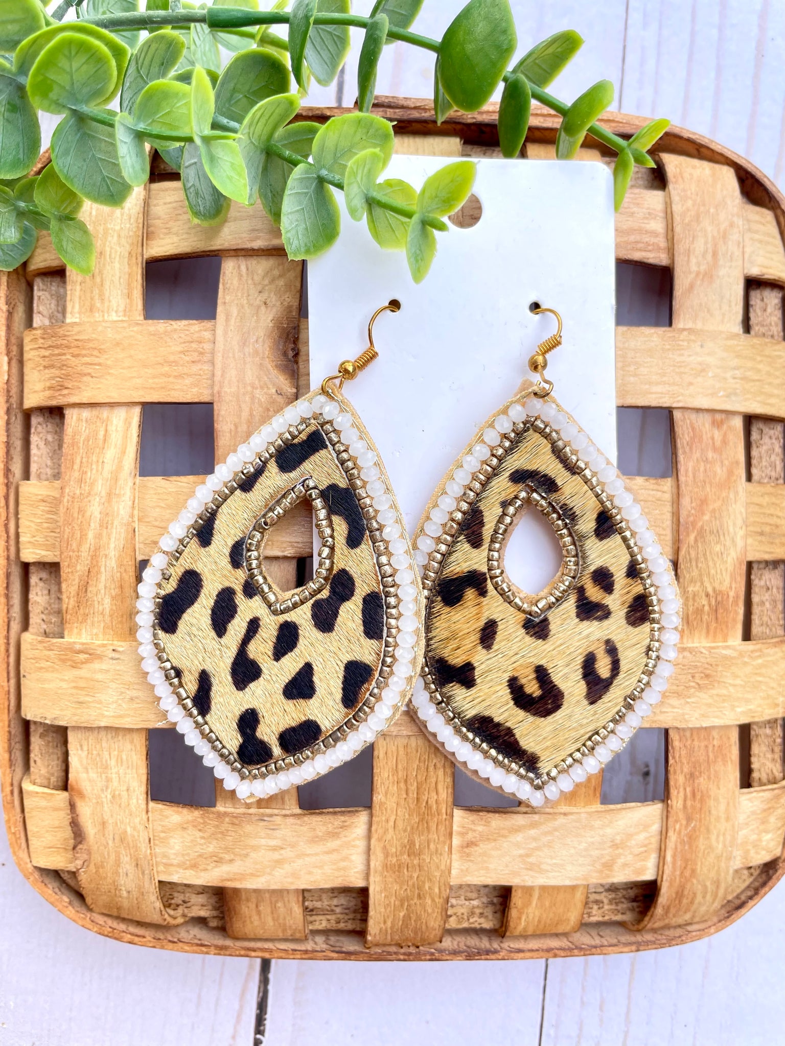 Leopard White beaded earrings